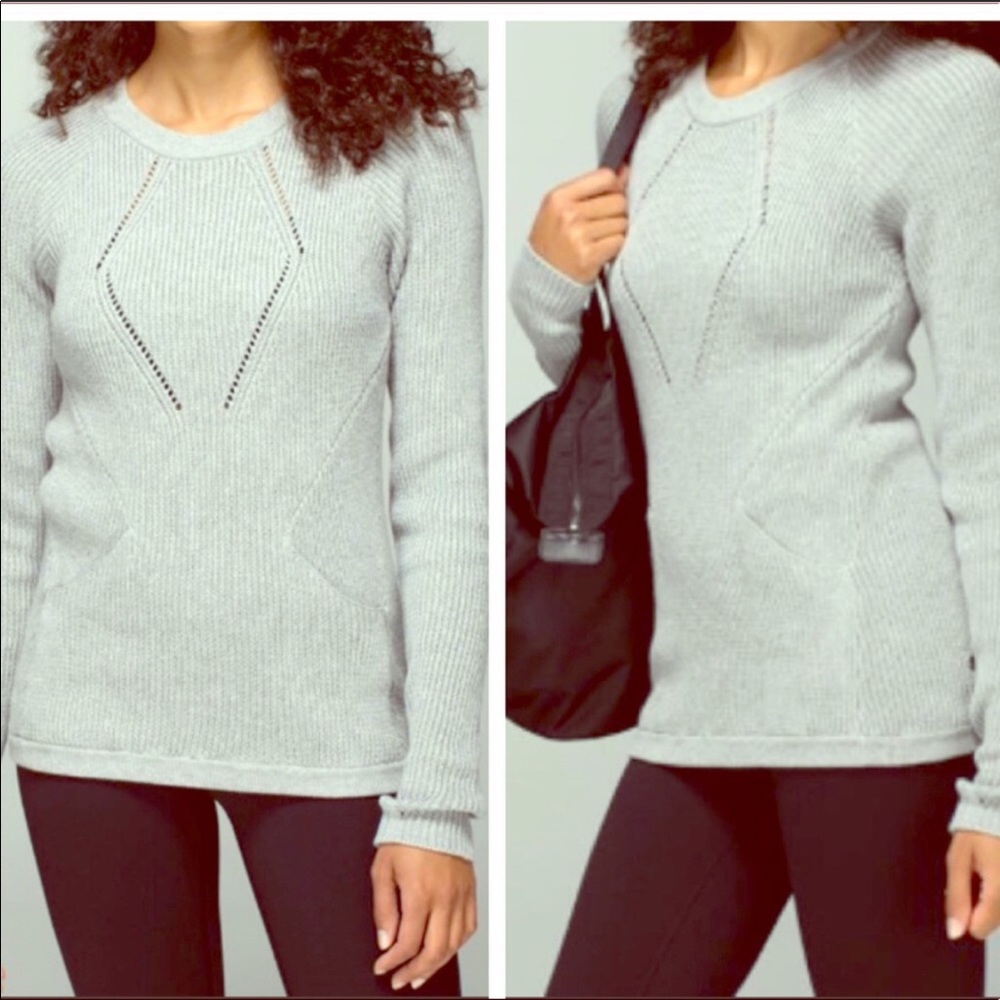 Lululemon knit top